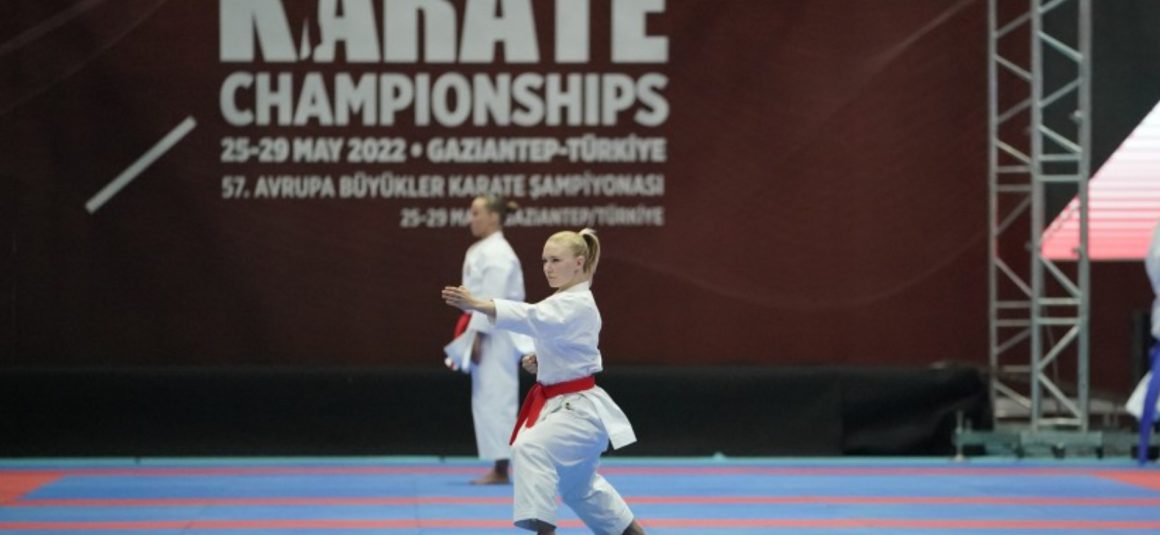 All you need to know about day 1 of #EuroKarate2022